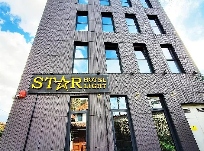  Starlight
